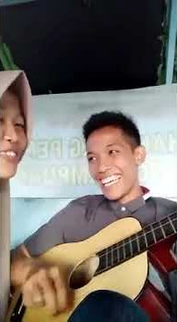 BIKIN BAPER PASANGAN INI MENYANYIKAN LAGU ROMANTIS 😍