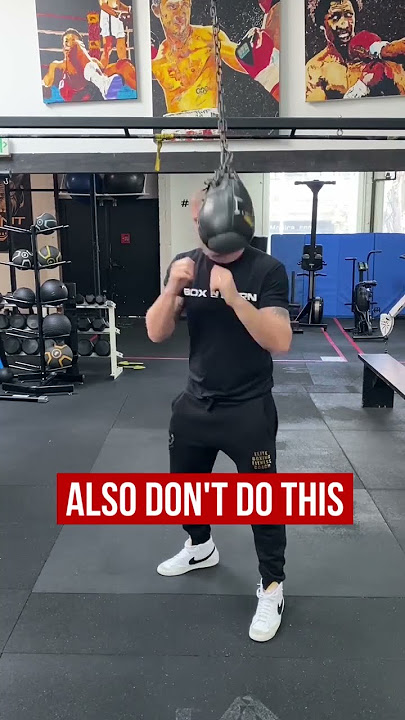 How to Slip a Punch in Boxing Like a PRO #shorts