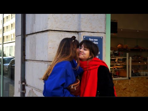 Kapa Tult - Kaffee und was Süßes (Musikvideo)