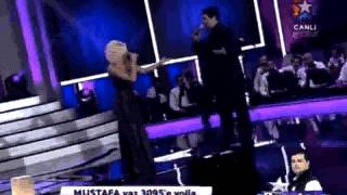 Popstar 2013 Ahsen ve Mustafa - Ölmeyen Şarkı