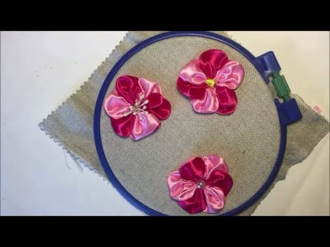 Красивый цветок из атласной ленты двух цветов /Beautiful flower of satin ribbon of two colors