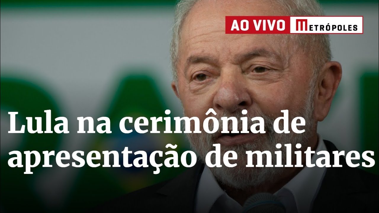 Lula participa de cerimônia de apresentação de militares