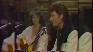 oTaiTi Johnny Hallyday 1984 NASHVILLE 84 If I Were A Carpenter Avec Emmylou Harris (LIVE)