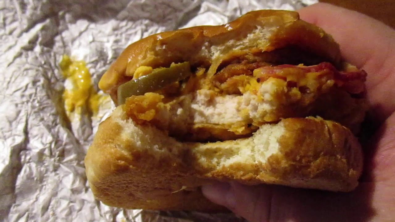 Wendy's Jalapeno Bacon Cheese Spicy Chicken Sandwich YouTube