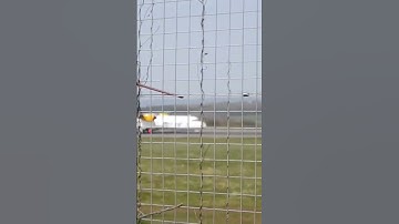 Shutter speed matches propellers #planes