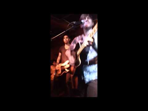 05 - Saves the Day - The Macbeth - A Drag in D Flat