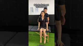 Spinal adjustment for relaxation #chiropractic #cracks#fyp