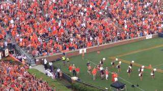 Spirit Flies Prior to Auburn Game
