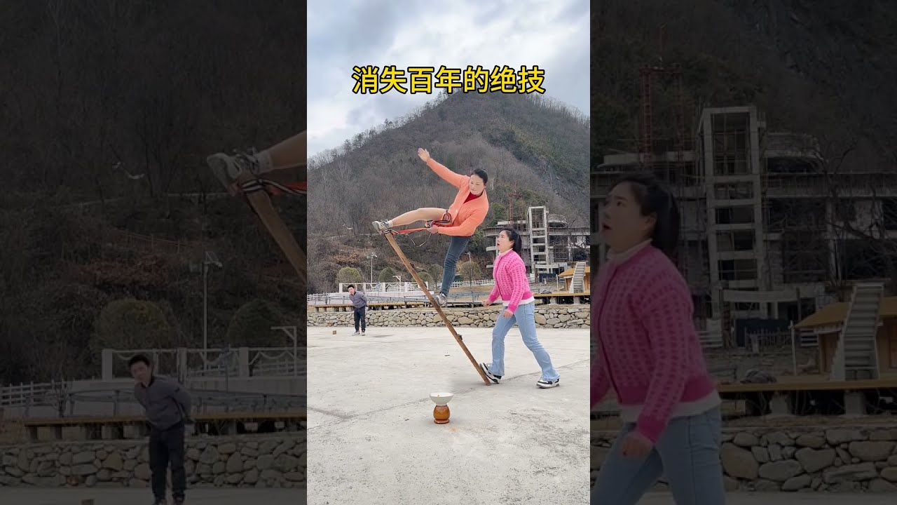 Amazing Have You Ever Seen Kung Fu Like This Acrobat Magic Rack