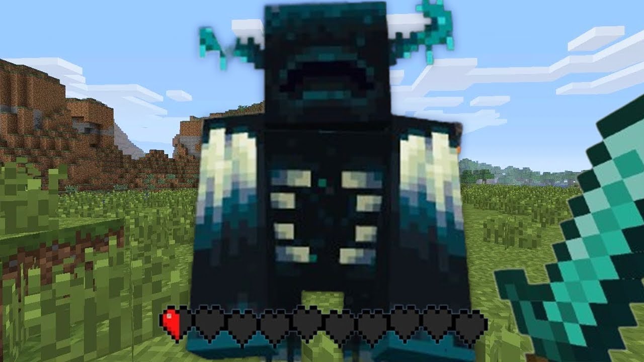 Surviving The Deep Dark In Minecraft - YouTube