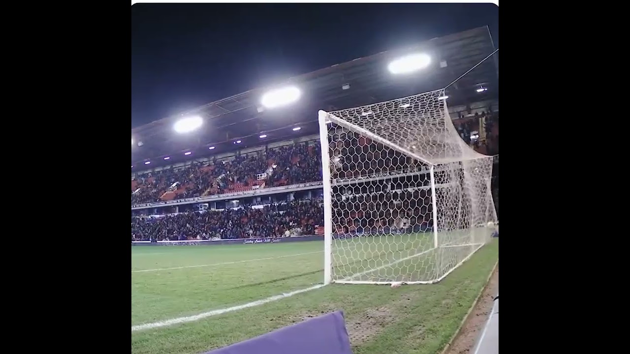 BIZARRE SAM COSGROVE WINNING GOAL BARNSLEY V WYCOMBE WANDERERS 2023 UK FOOTBALL MATCH
