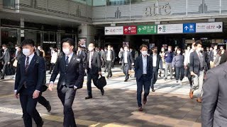 緊急事態後の平日初日　通勤・通学は減った？