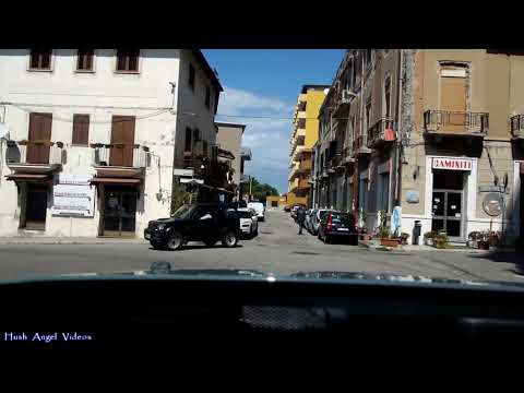 Driving to Caronte & Tourist Ferry