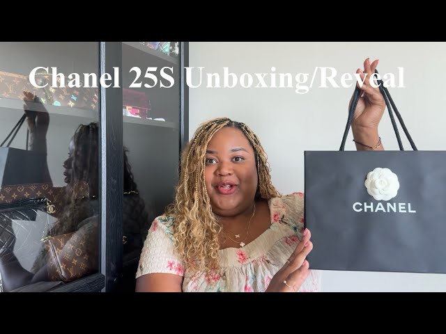 【サイズ感が丁度いい♪】CHANEL 25ss フォンケース Chanel 25S Flap Phone Holder Unboxing/Reveal & First