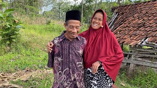 Download Lagu VIRAL - PASANGAN PENGANTIN BEDA USIA KAKEK 80 TAHUN NIKAHIN GADIS 25 TAHUN TINGGAL DI TENGAH HUTAN MP3 Download Lagu VIRAL - PASANGAN PENGANTIN BEDA USIA KAKEK 80 TAHUN NIKAHIN GADIS 25 TAHUN TINGGAL DI TENGAH HUTAN MP3