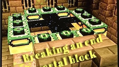 Breaking an end portal block in Minecraft Bedrock edition ( this is cursed) #shorts