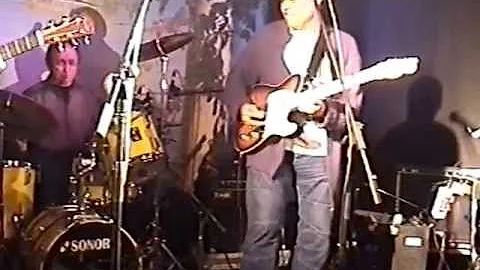 NEW YEARS PARTY 2003 - Johnny B Goode by Eddy Chat...