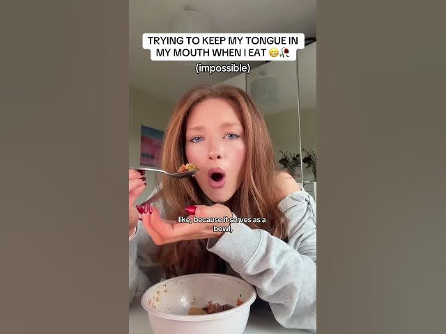TRYING TO KEEP MY TONGUE IN MY MOUTH WHEN I EAT *impossible* #fyp #tongue #eating #eatinghabits