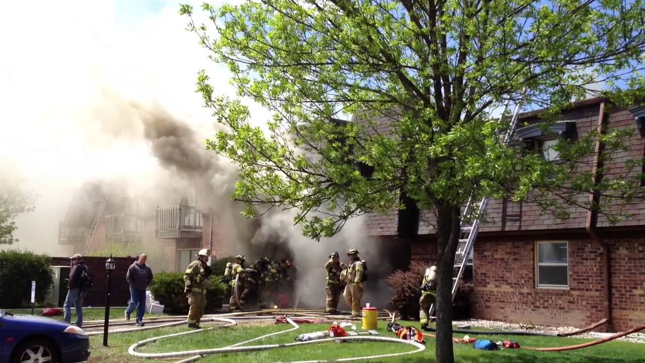 Fire at Hilltop Place Apartments, Allouez YouTube