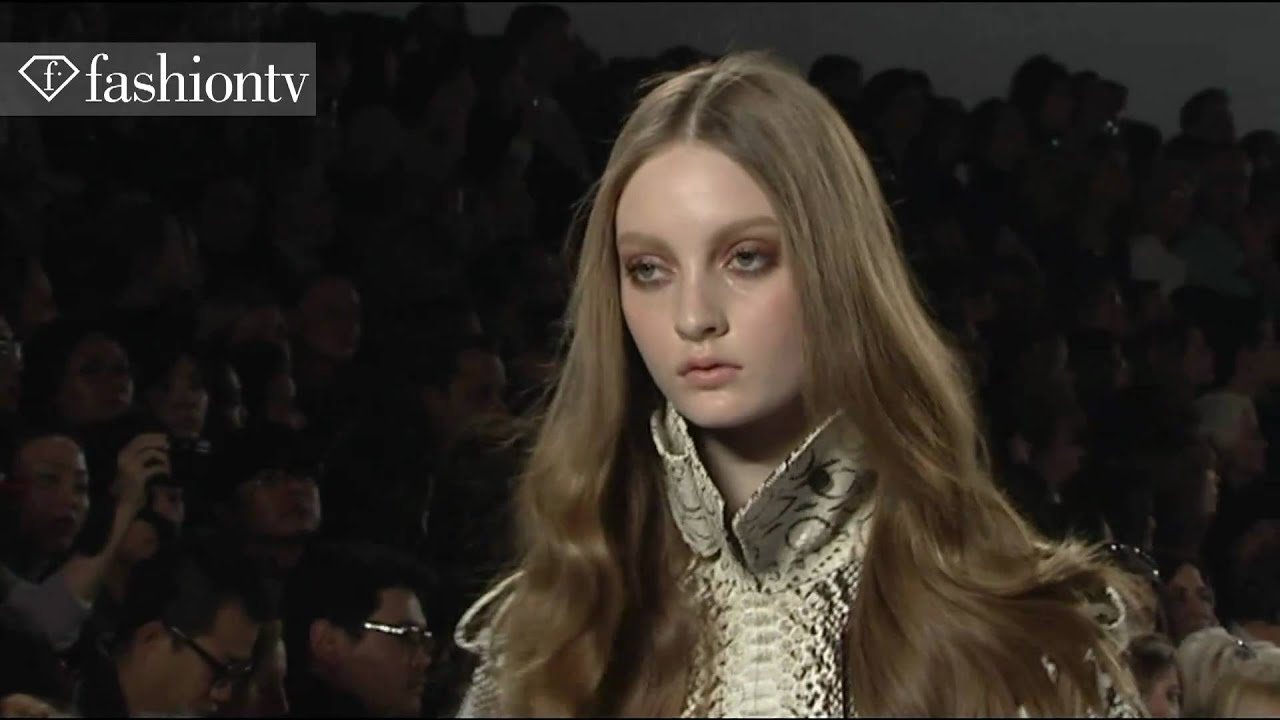 First Look Paris Fall 2011 - Chloe - Valentino | FashionTV - FTV.com ...