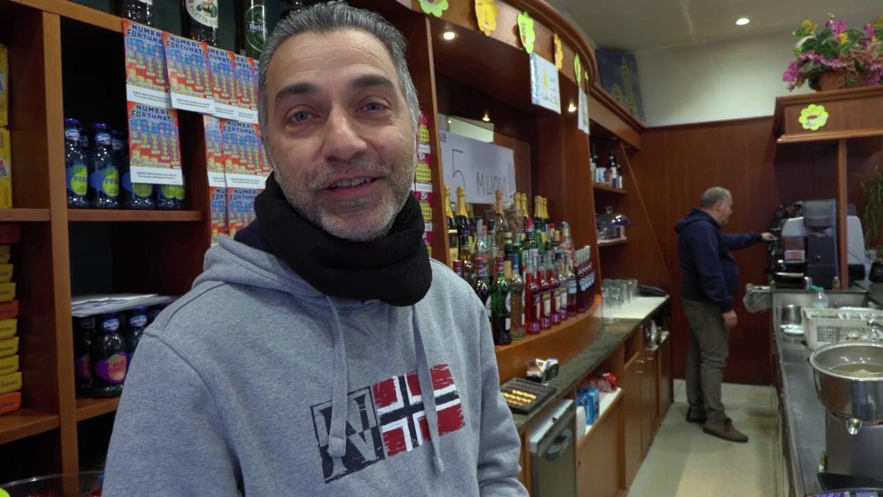 Lotteria Italia Nel Bar Di Milano Del Biglietto Da 5 Milioni Il lotteria-italia-nel-bar-di-milano-del-biglietto-da-5-milioni-il