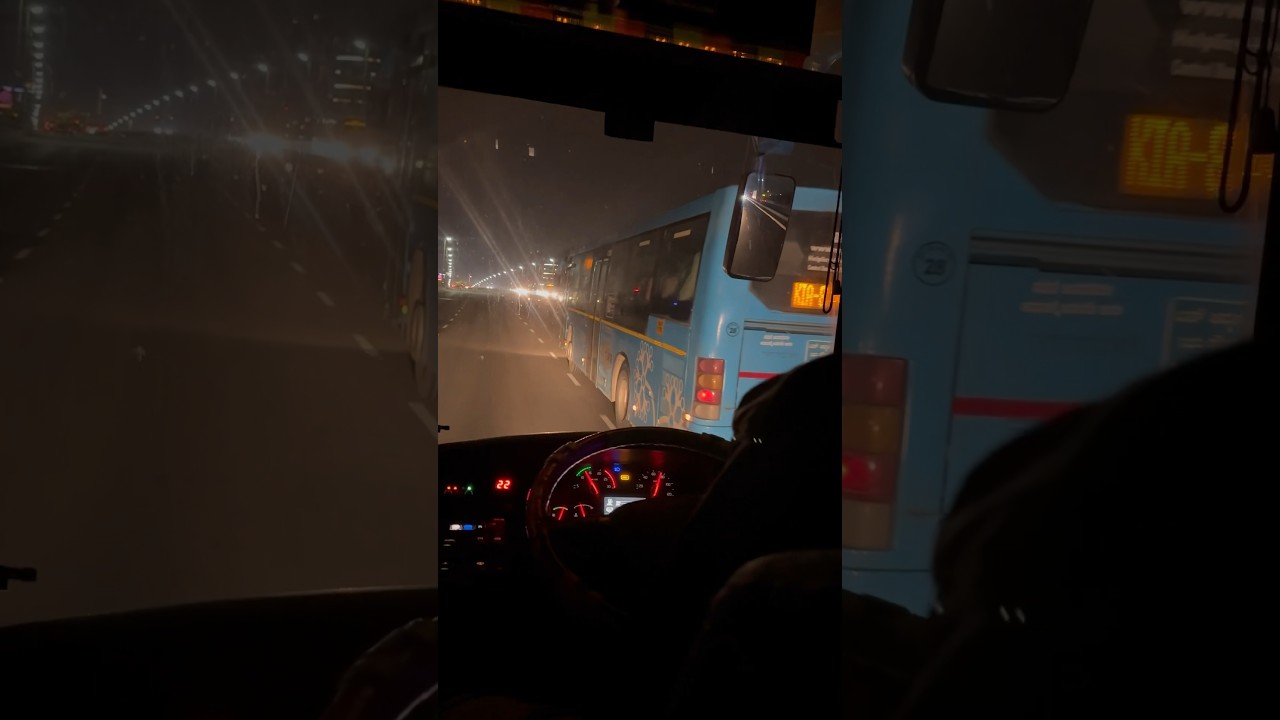 BMTC | Volvo 8400 | Low Floor | AC Seater Buses | Chasing Each other | 