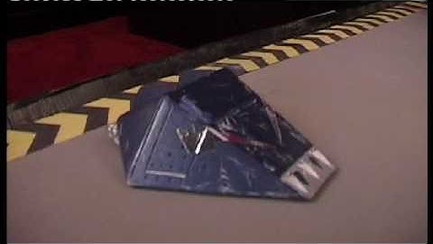 Robot Wars Tin Can Charge Series 2 Heat D Part 2