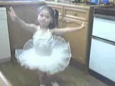 little Jasmine doing ballet - little Jasmine doing ballet