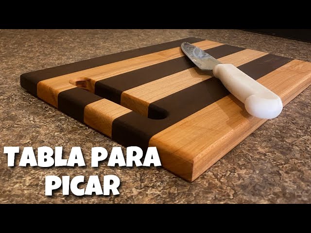 Tabla para Picar en Madera de Pino El Rey de la Parrilla — Chef Demo