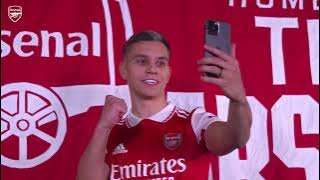 Leandro Trossard's first day at The Arsenal