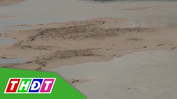 Hồ trữ nước lớn nhất miền Tây cạn trơ đáy | THDT