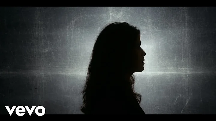 Jeanne Gabrielle - Sur le fil (Clip officiel)