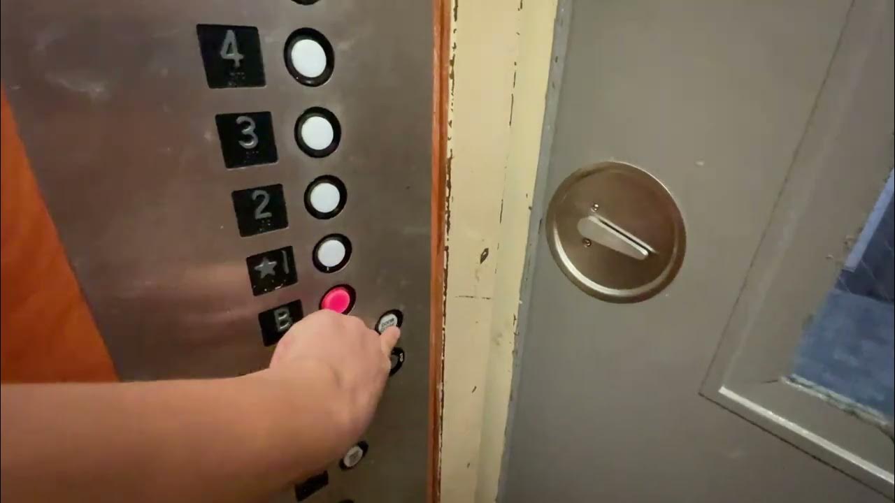 Modernized Vintage Gated Elevators Greentree Apartments West