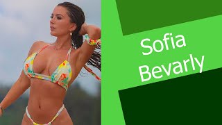 Famous Sofia Bevarly Is Bold and Unstoppable Wealth
