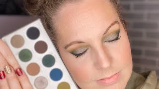 Simple Green Eyeshadow Tutorial - Jaclyn Hill Dark Magic Palette