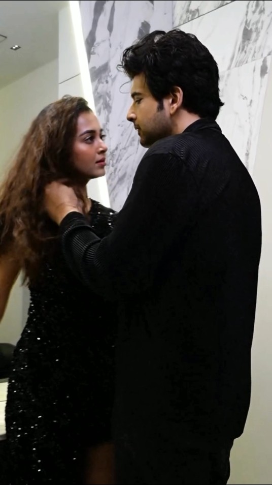 We are proving them guilty of making us skip heartbeat ? #filmykalakar #tejasswiprakash #karankundra