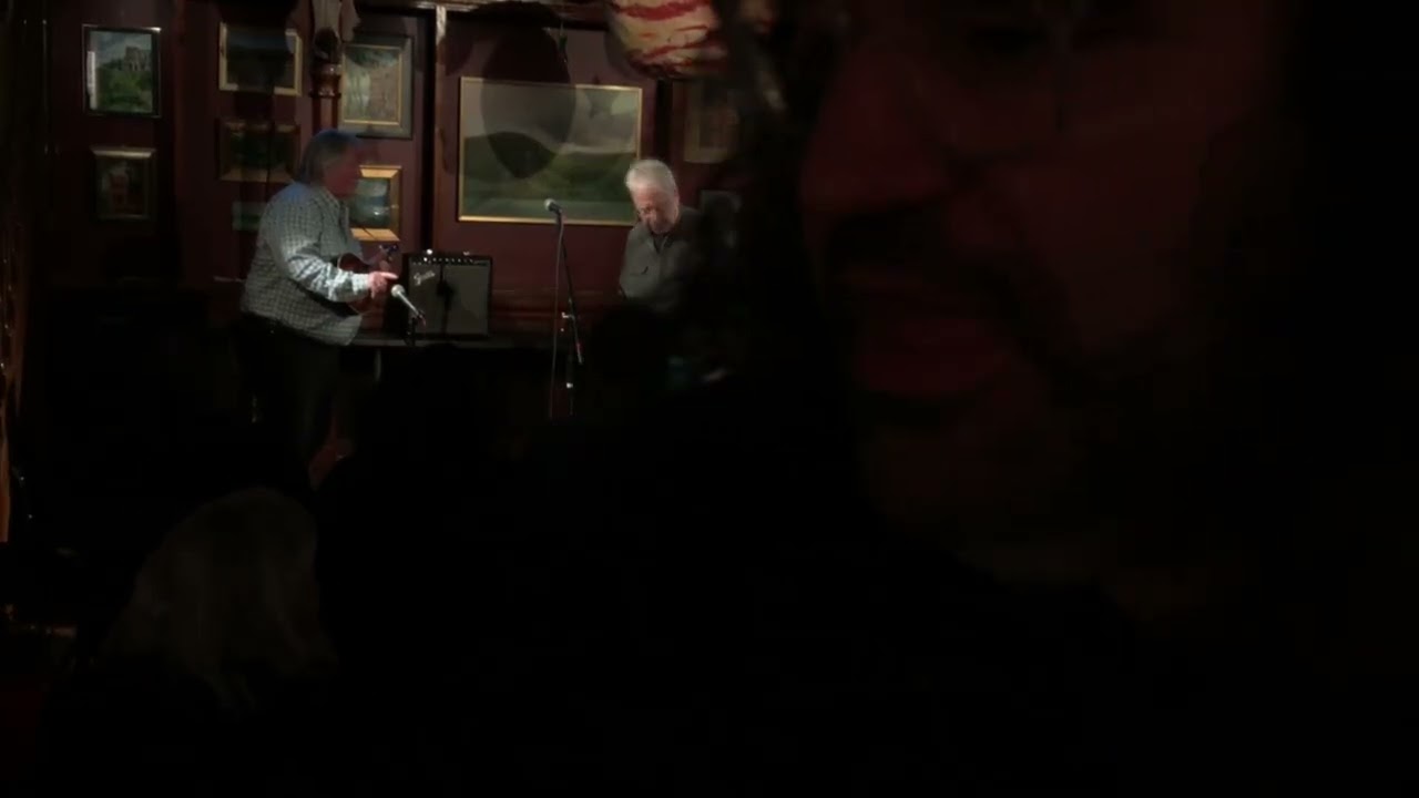 Jay Strauss and Randy Bennis with two Mando