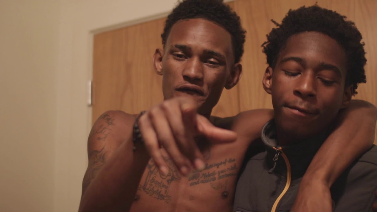 Yung Quan - Baguettes