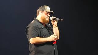 Luke Combs "What Memories Are Made Of" Jacksonville, FL 10/29/21