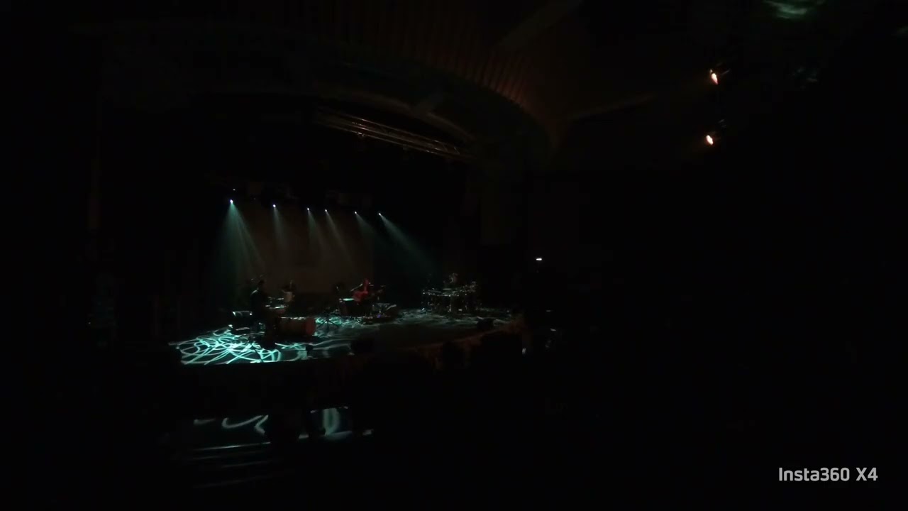 Estas Tonne concert in da Almaty 2025