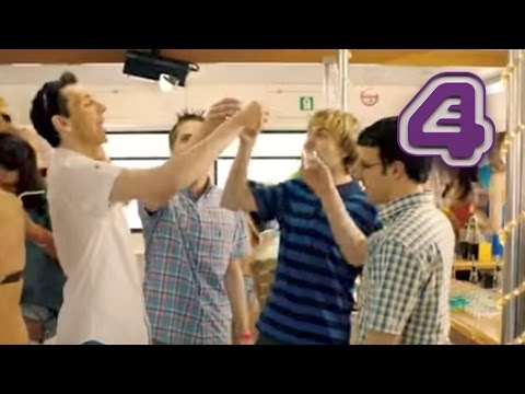 ვიდეო: არის inbetweeners ფილმი ნეტფლიქსზე?