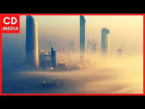 Terrible sandstorm swallows the city of Dubai, UAE