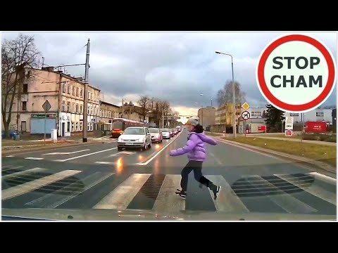 Dziecko wbiega na przejście na czerwonym świetle - Ku przestrodze  #1407  Wasze Filmy