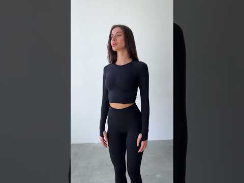 Безшовний костюм для фітнесу, спорту, йоги з подвійним Push Up (рашгард, легінси), чорний - S, видео 1