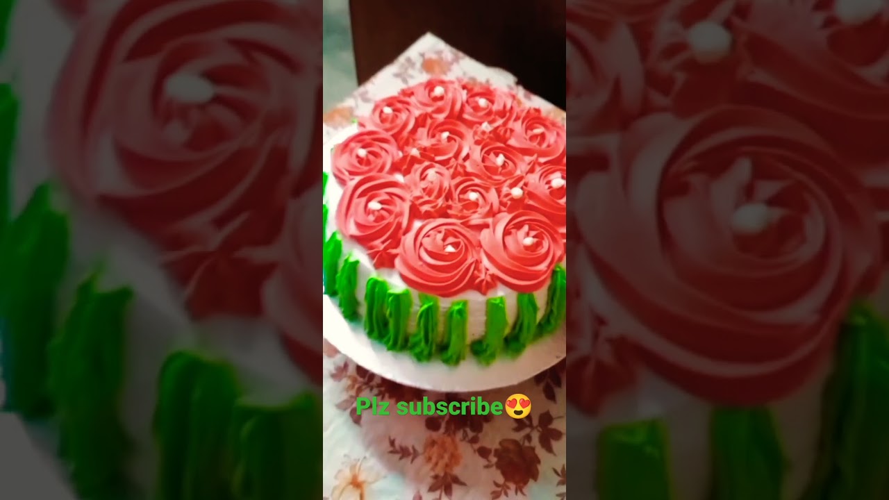 Red Rose Cake