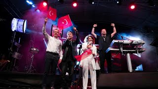 Fatma Turgut & Suat Suna-Aramızda Uçurumlar canlı 29 Ekim 2020 Cumhuriyet Bayramı Resimi