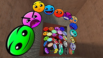 Geometry Dash and Lobotomy Dash Nextbots Chase me in Maze Gmod