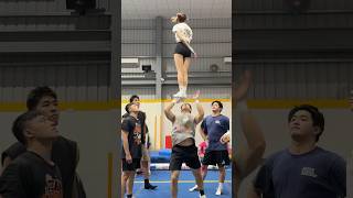 熱身fullup➡️full around ➡️high full #warmup up #cheerleading #cheerleaders 熱身fullup➡️full around ➡️high full #warmup up #cheerleading #cheerleaders
