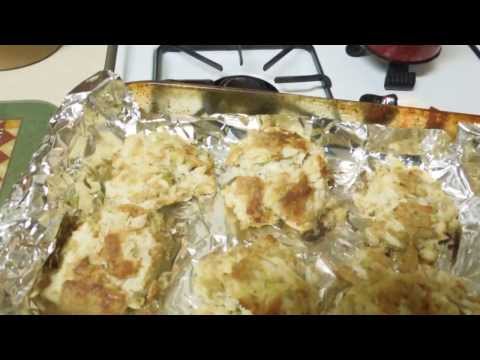 oven-baked-maryland-crab-cakes-&-old-bay