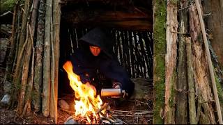 Alone in the Rain – Building a Shelter and Spending the Night